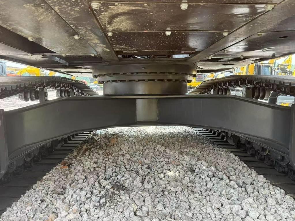 Doosan DX300-9C Гусеничные экскаваторы