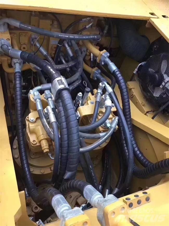 CAT 345 D L Гусеничные экскаваторы