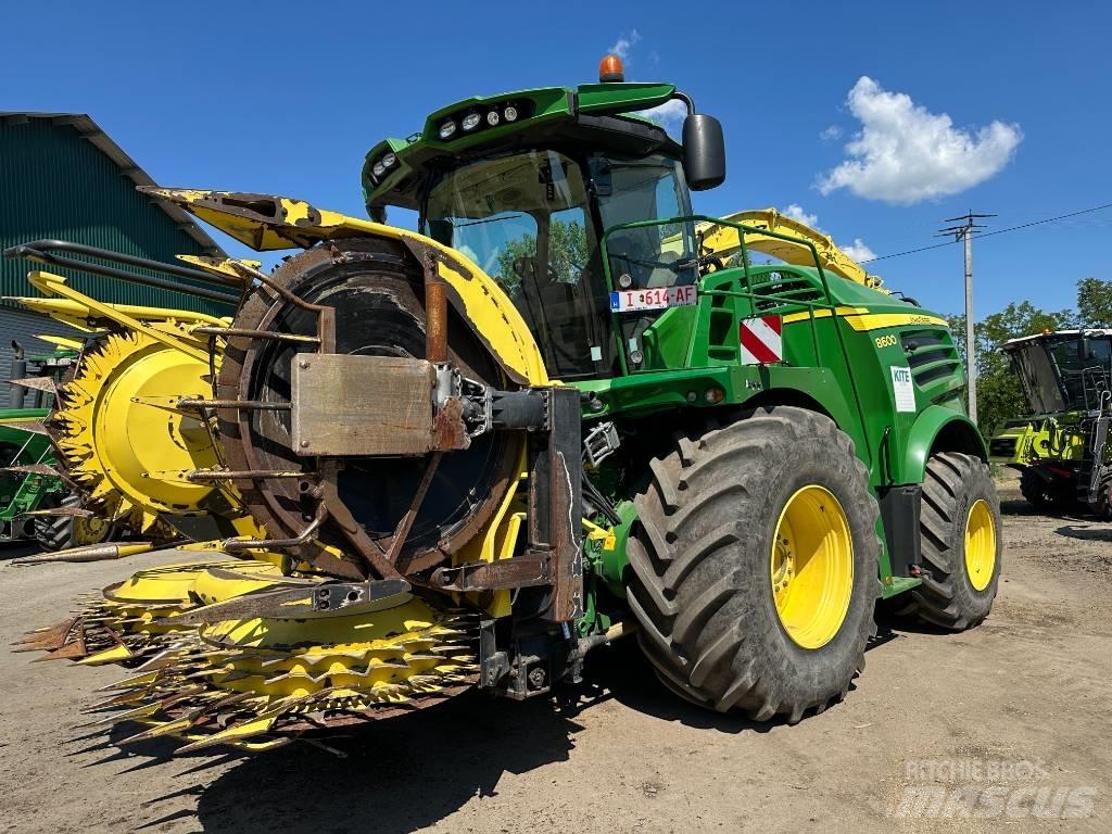 John Deere 8600 Самоходные кормоуборочные комбайны