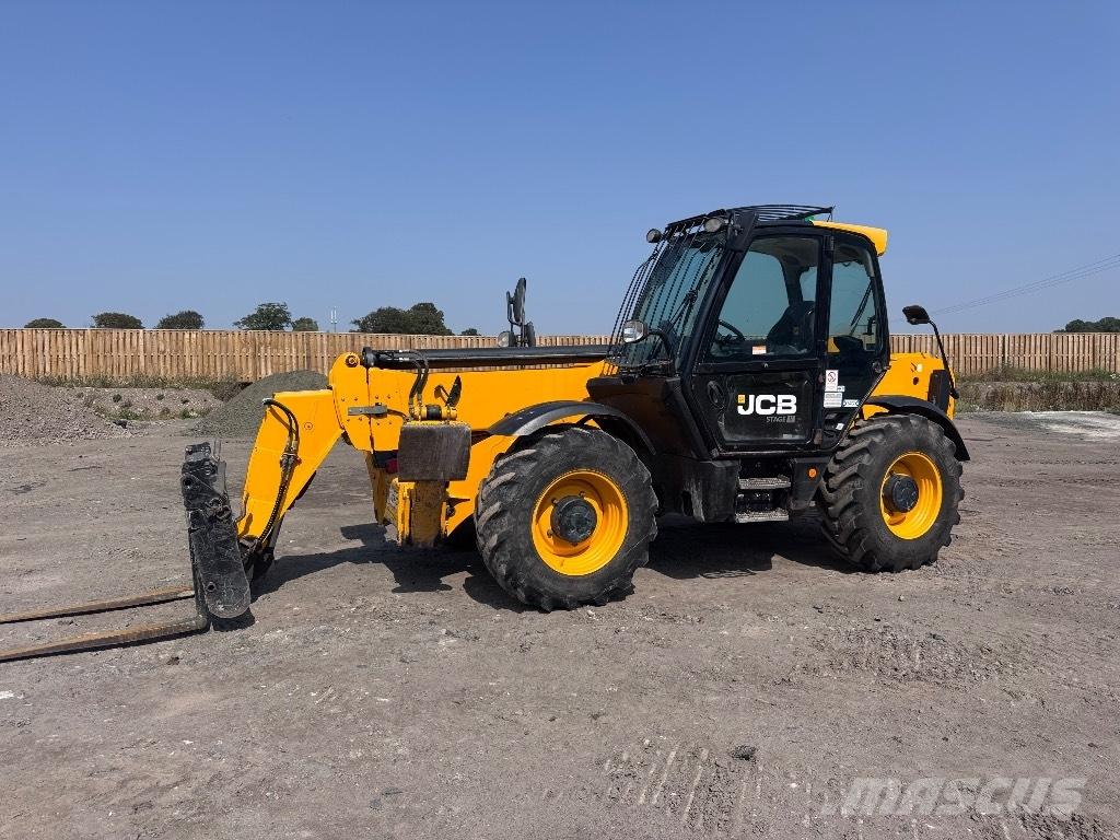 JCB 540-140 Телескопические погрузчики