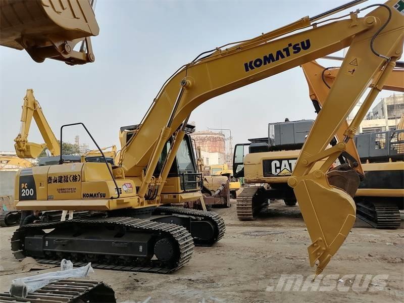 Komatsu pc200-8 Гусеничные экскаваторы