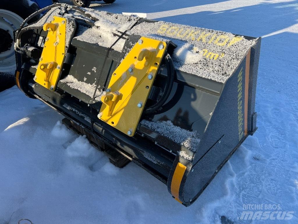 Soukkio HK 1.0m^3 Пескоразбрасыватели