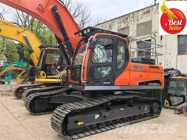 Doosan DX 300 LC Гусеничные экскаваторы