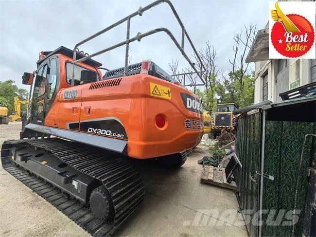 Doosan DX 300 LC Гусеничные экскаваторы