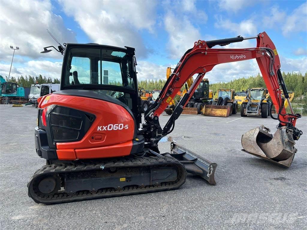 Kubota KX060-5 Мини-экскаваторы