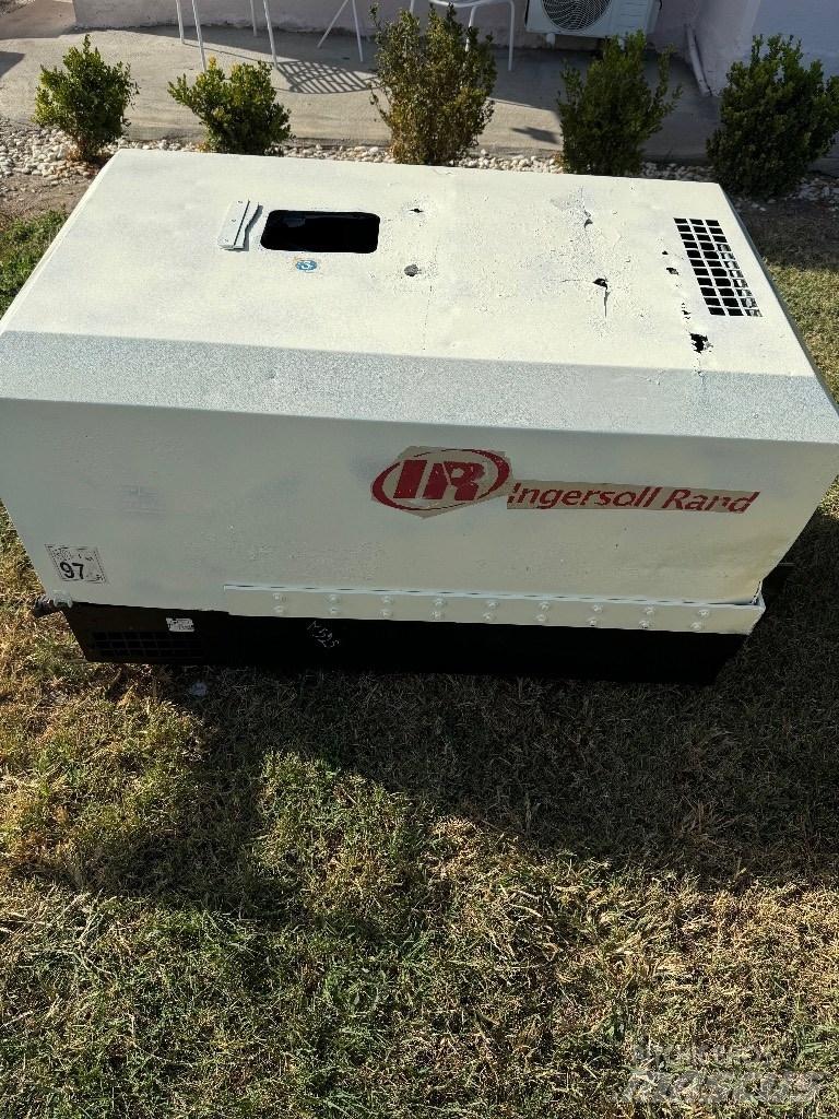 Ingersoll Rand R-105 Воздушные компрессоры