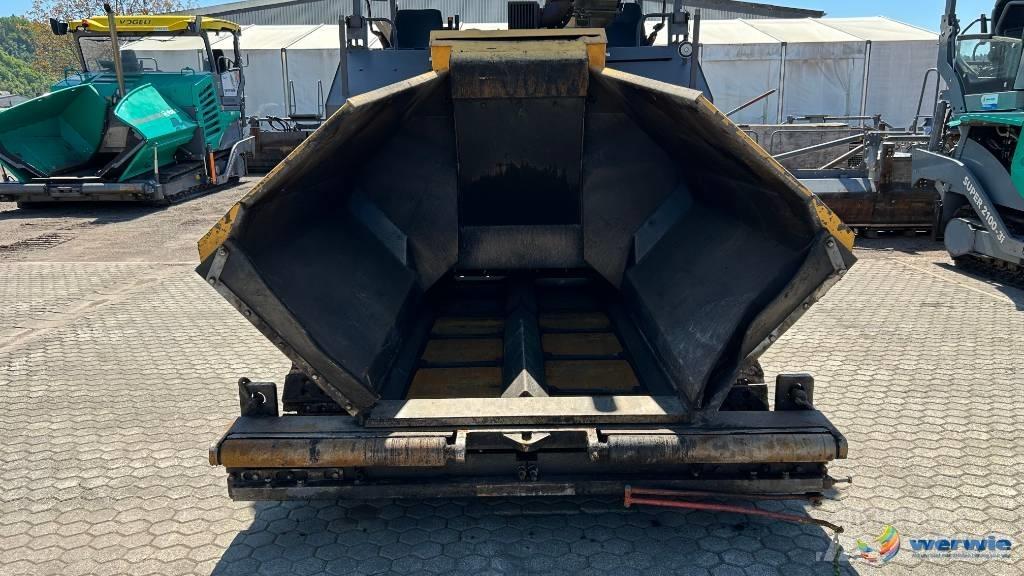 Volvo ABG TITAN 5820 Асфальтоукладчики