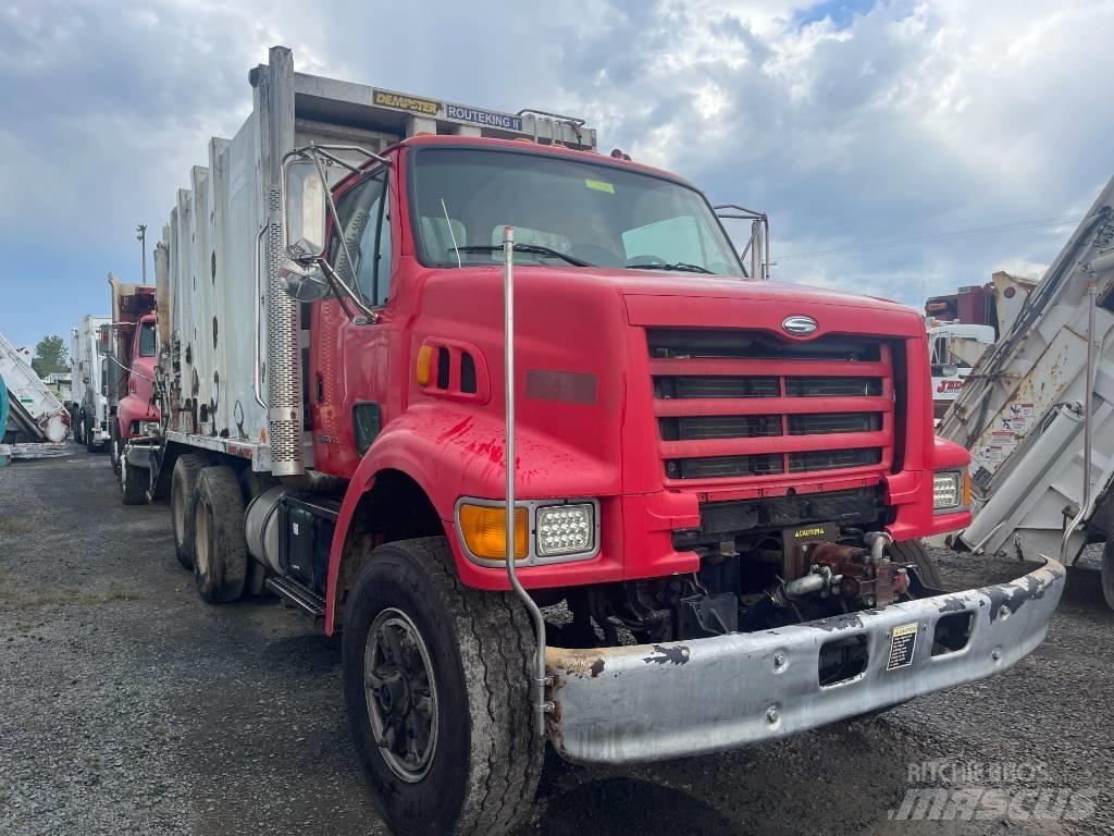 Sterling L7500 Мусоровозы