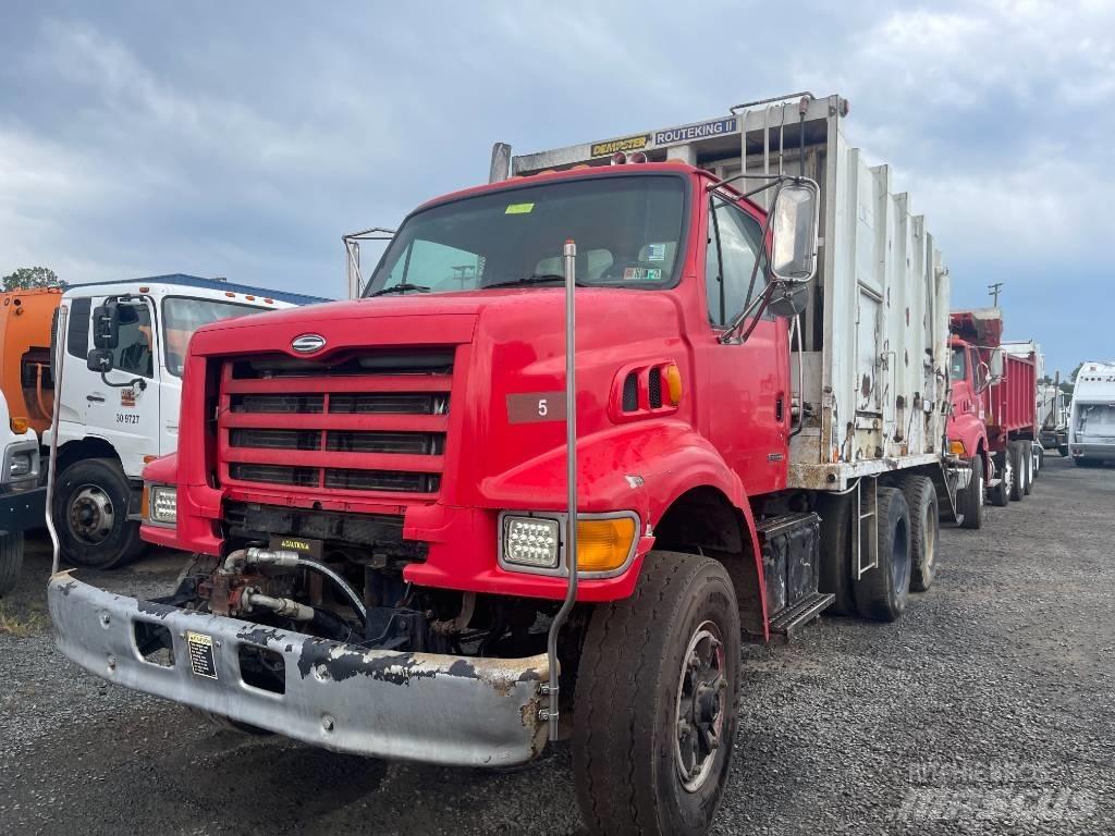 Sterling L7500 Мусоровозы
