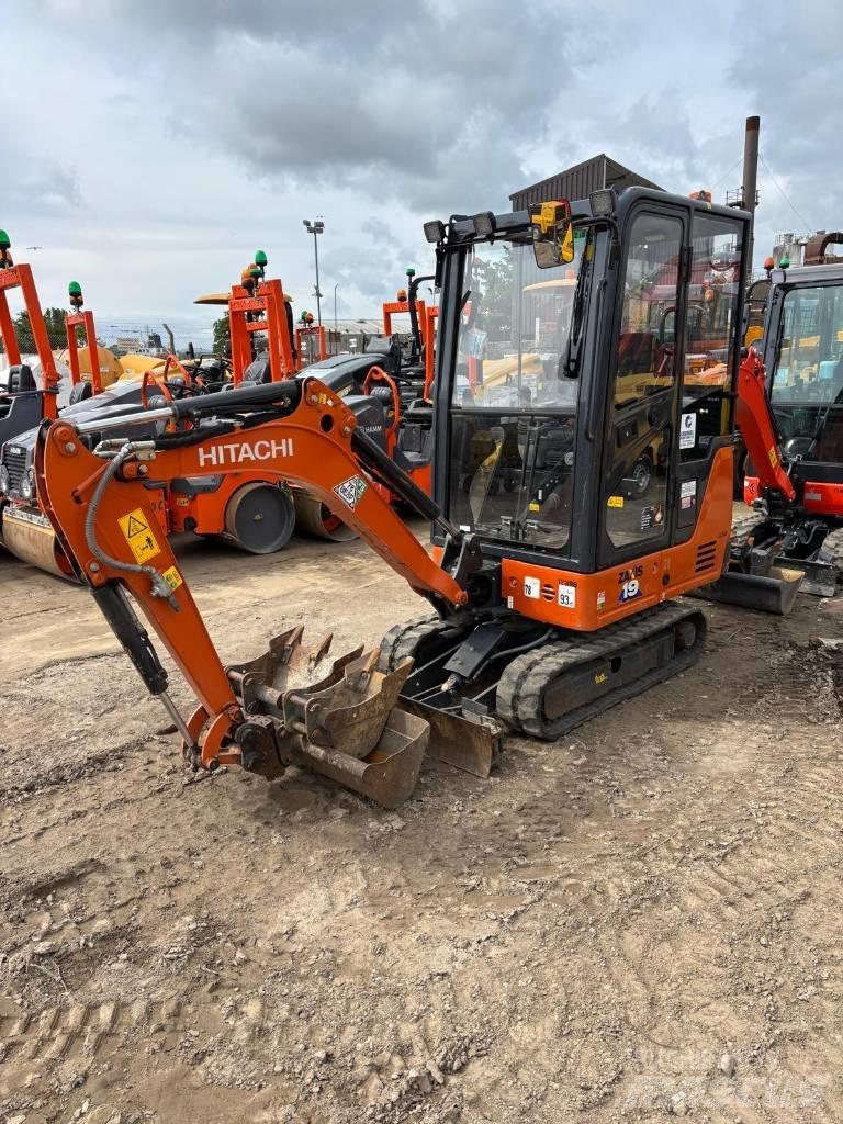 Hitachi ZX 19-6 Мини-экскаваторы