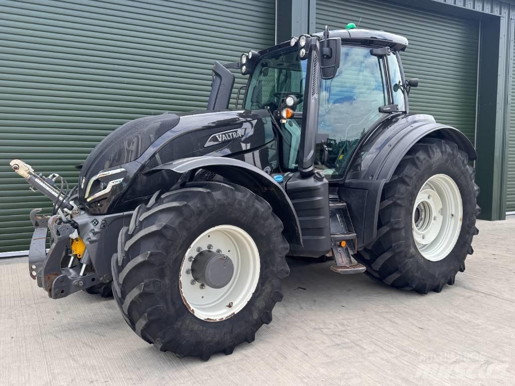 Valtra T 235 Direct Трактора