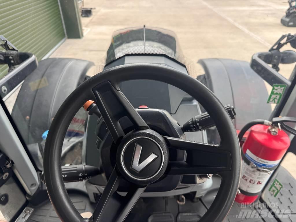 Valtra T 235 Direct Трактора