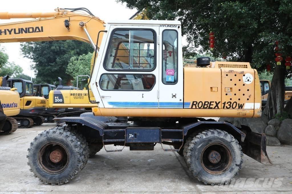 Hyundai Robex 130 W Колёсные экскаваторы