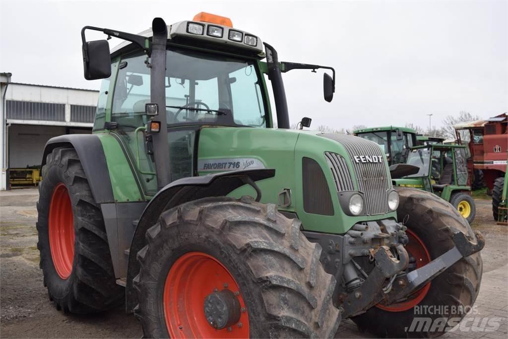 Fendt 716 Vario Трактора