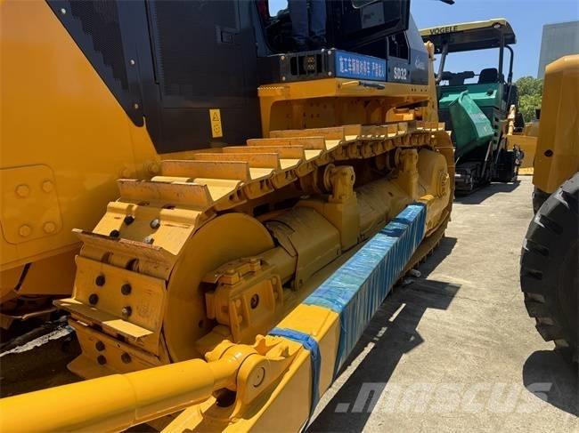 Shantui SD 32 Гусеничные бульдозеры