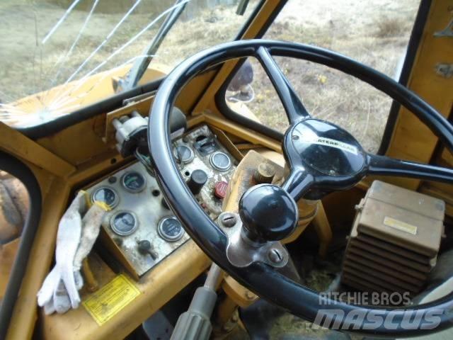 CAT 950 A Фронтальные погрузчики