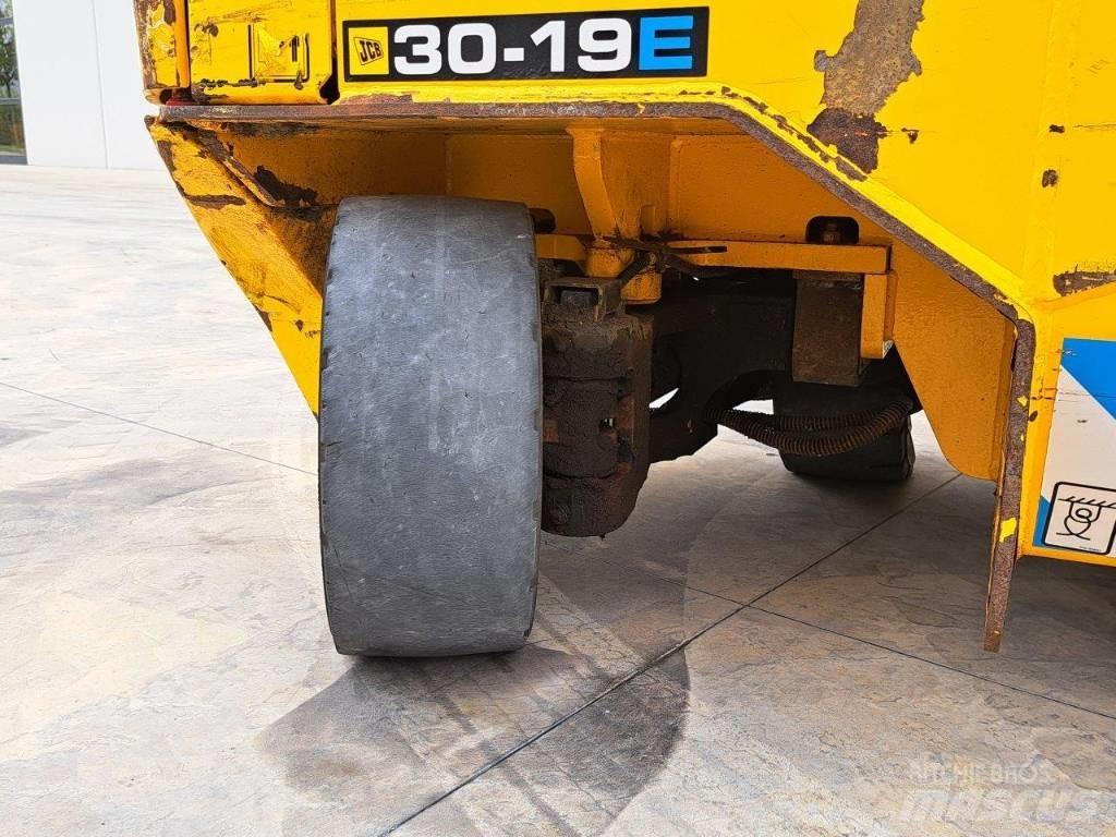JCB TLT 30-19E Ричтраки