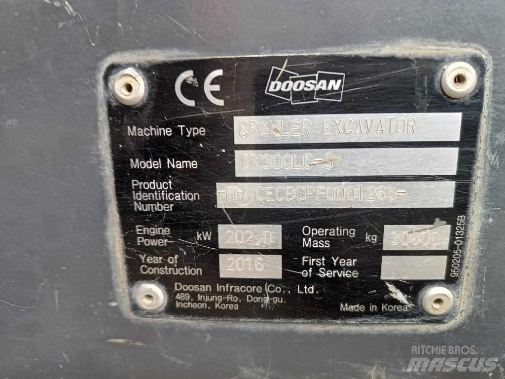 Doosan DX 300 LC-5 Гусеничные экскаваторы