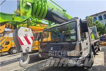 Zoomlion ztc 251v Автокраны