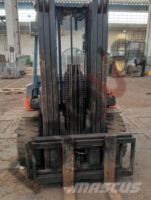 Toyota 7 FBMF 45 Электропогрузчики