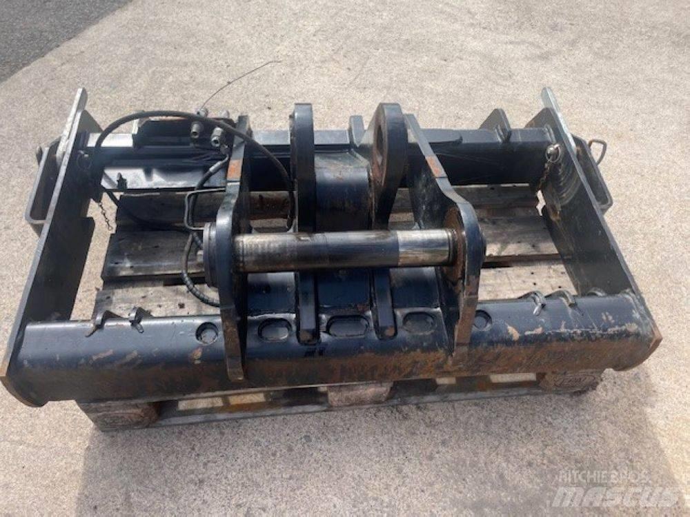 JCB Q Hitch Квик-каплеры