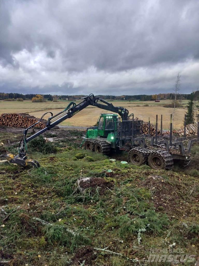 John Deere 1510 E Форвардеры