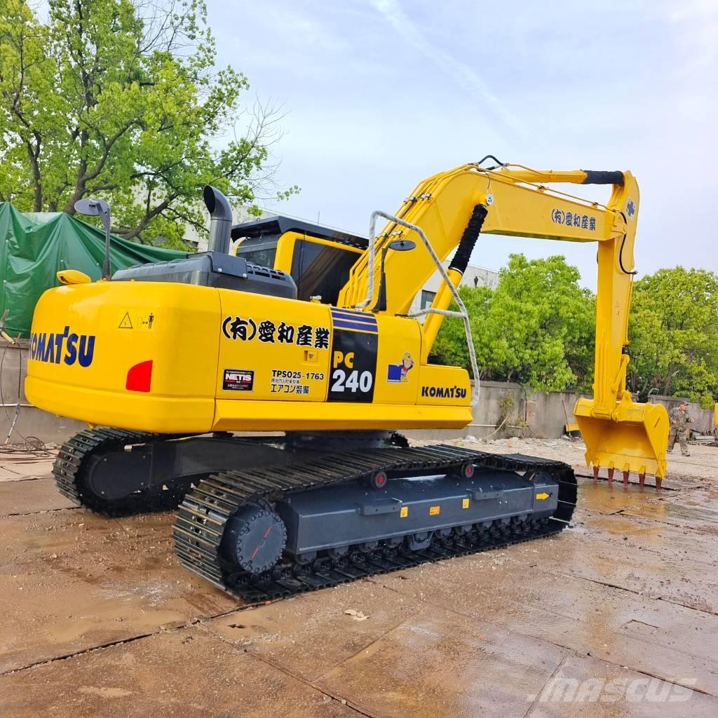 Komatsu PC 240 LC-8 Гусеничные экскаваторы