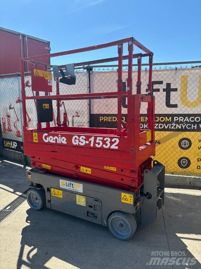 Genie GS 1532 Ножничные подъемники