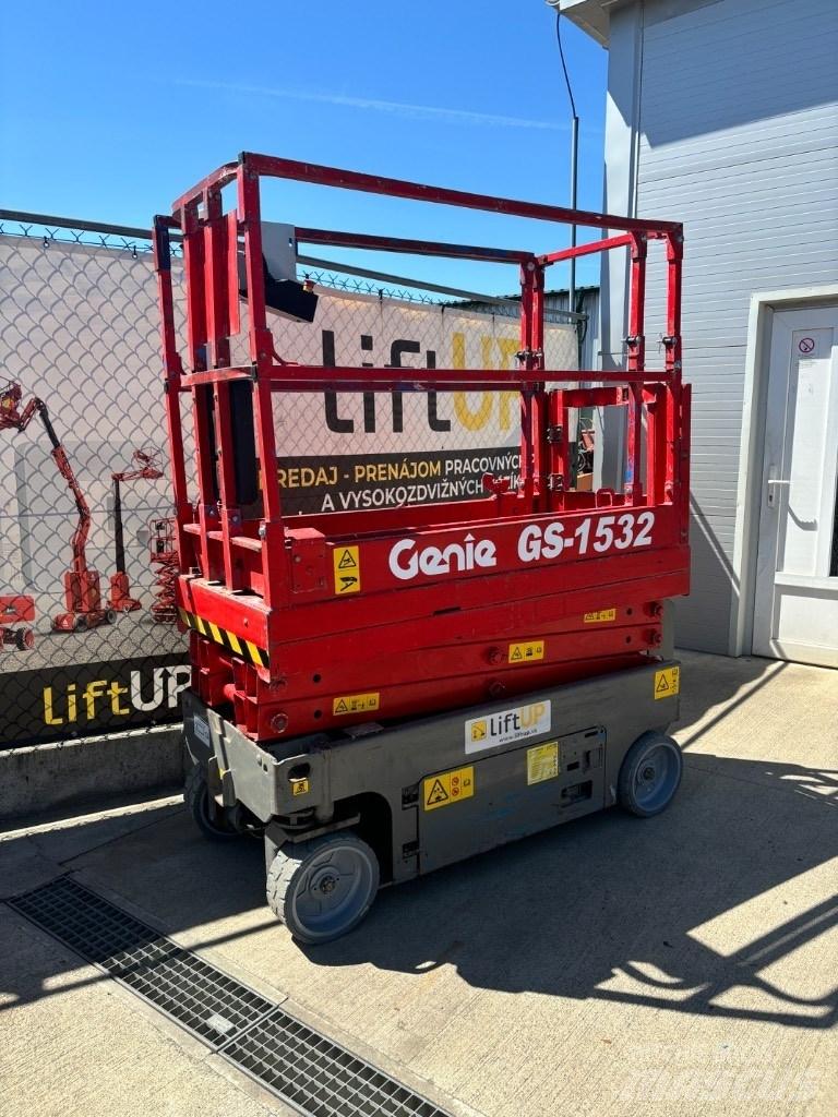 Genie GS 1532 Ножничные подъемники
