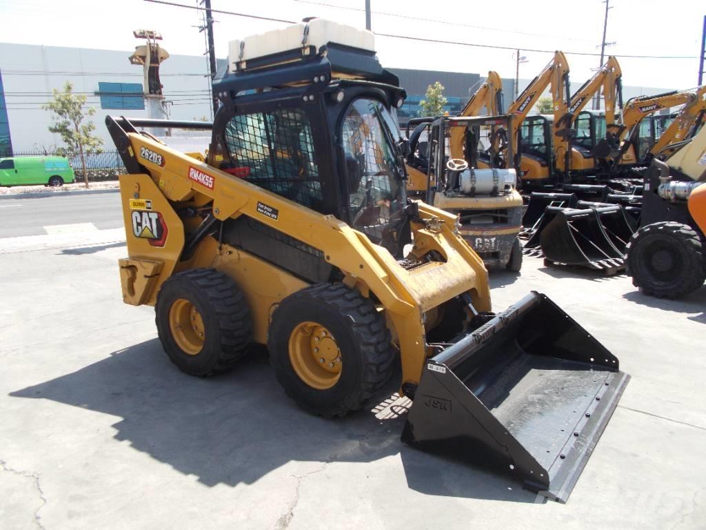 CAT 262D3 Мини-погрузчики