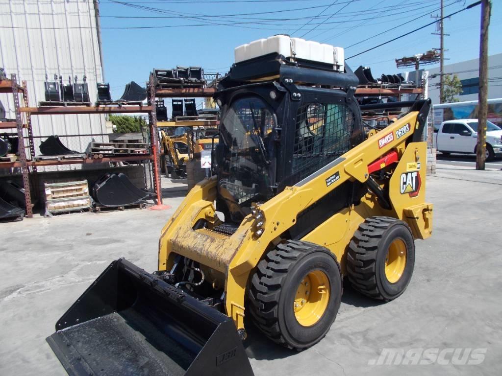 CAT 262D3 Мини-погрузчики