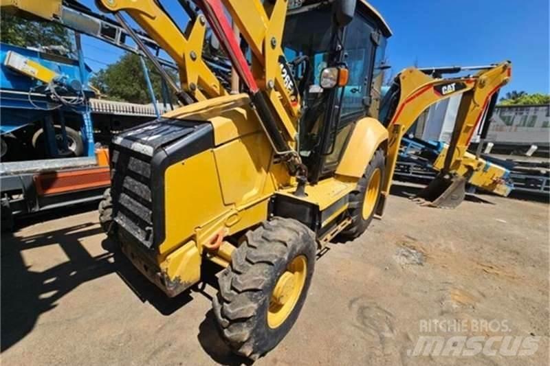 CAT 426F2 TLB Экскаваторы-погрузчики