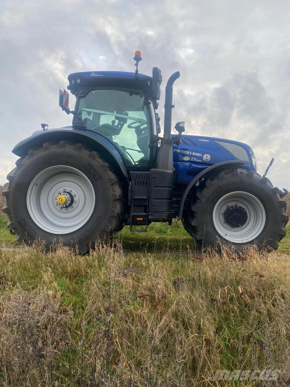 New Holland T7.230 Трактора