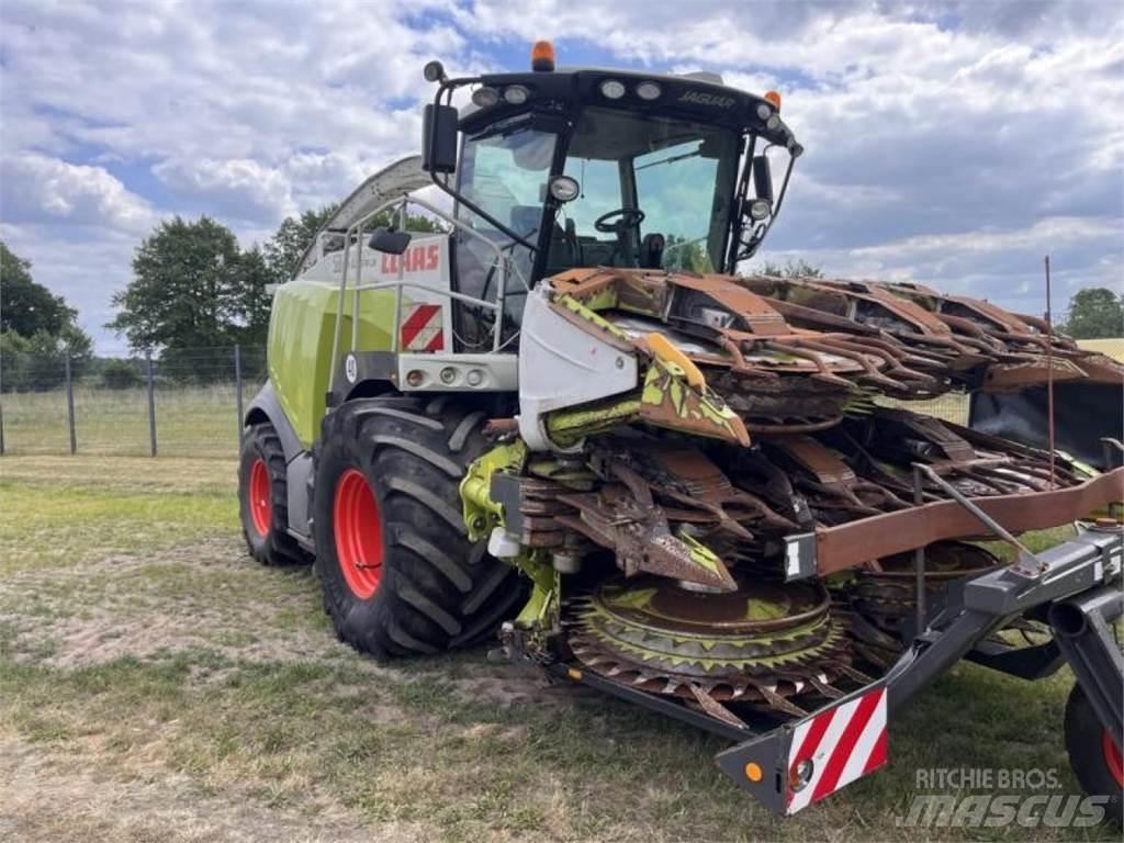 CLAAS Jaguar 980 Самоходные кормоуборочные комбайны