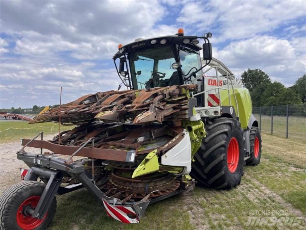 CLAAS Jaguar 980 Самоходные кормоуборочные комбайны