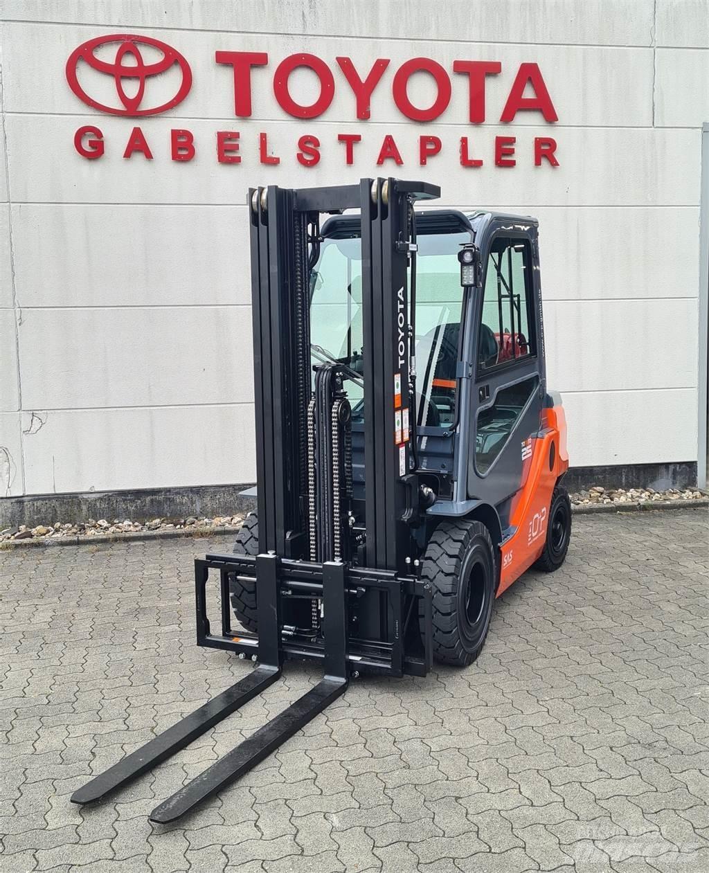Toyota 02-8FGF25 Газовые погрузчики
