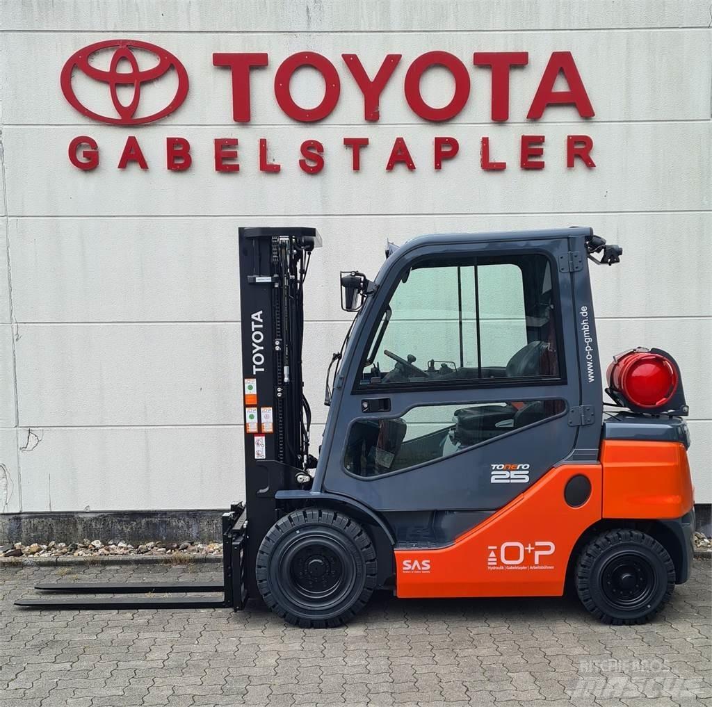 Toyota 02-8FGF25 Газовые погрузчики