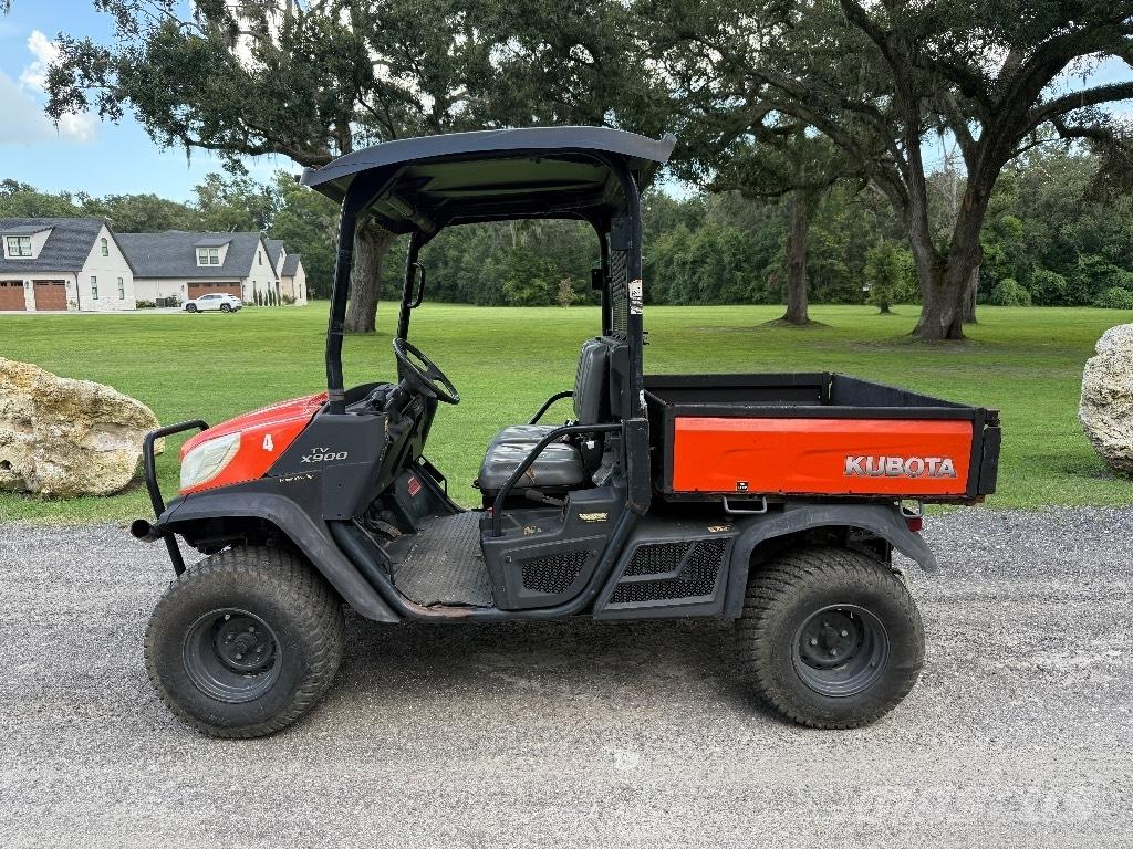 Kubota X900 Коммунальные машины