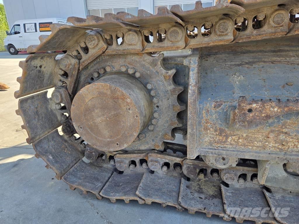 Liebherr R 922 SLC Гусеничные экскаваторы