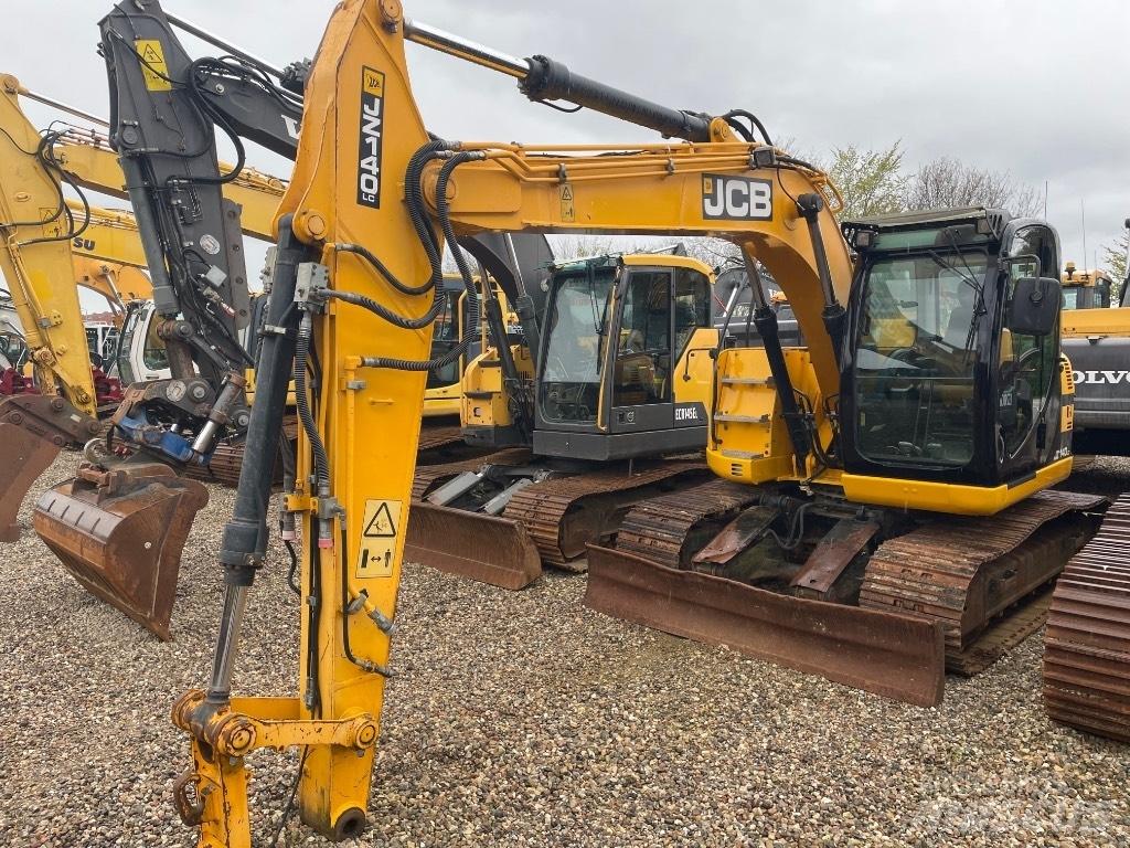 JCB JZ140LC Гусеничные экскаваторы