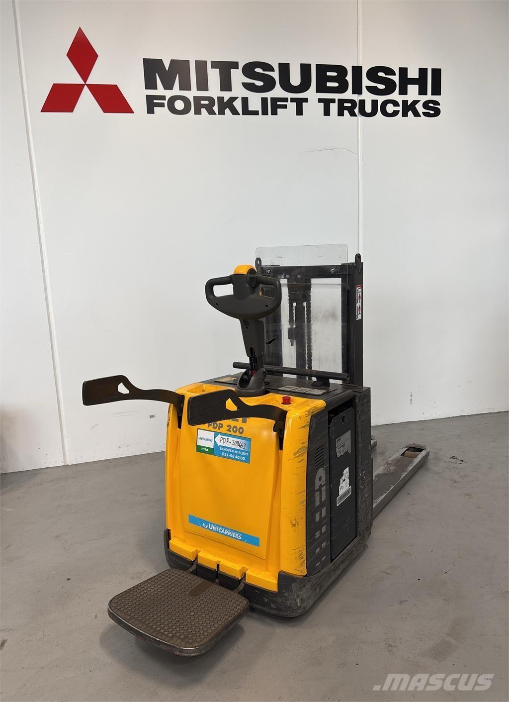 Atlet PDP200 Самоходные электроштабелёры