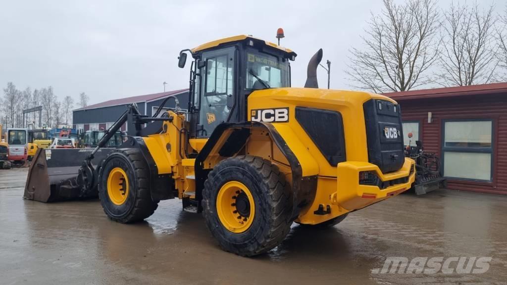 JCB 437 HT Фронтальные погрузчики