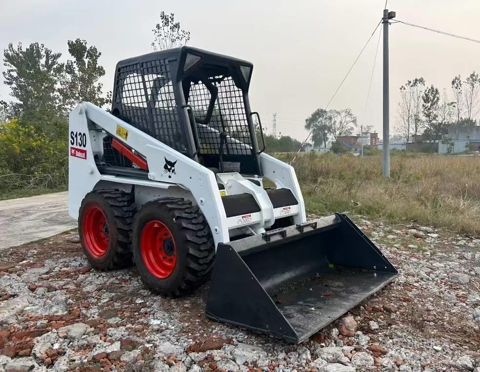 Bobcat S 130 Мини-погрузчики
