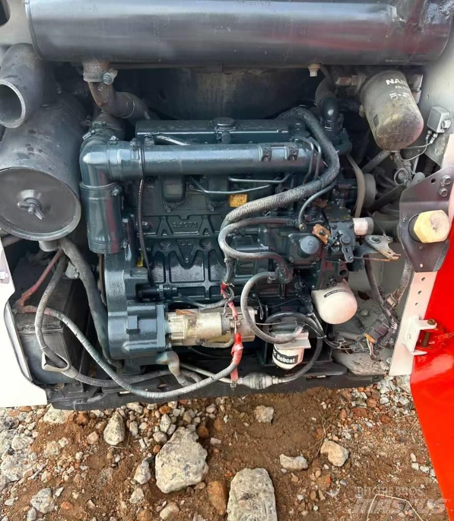 Bobcat S 130 Мини-погрузчики