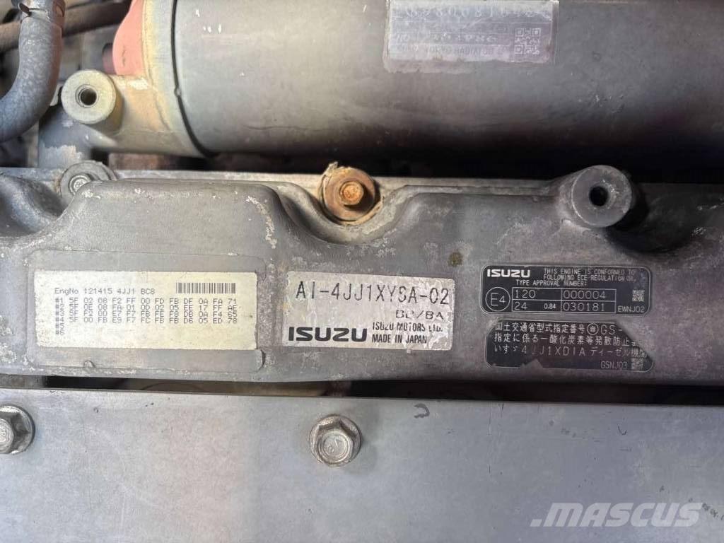 Hitachi ZX 145 W-3 Колёсные экскаваторы