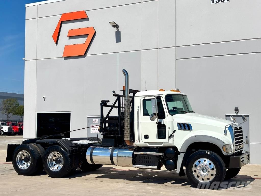 Mack GU713 Грузовые эвакуаторы