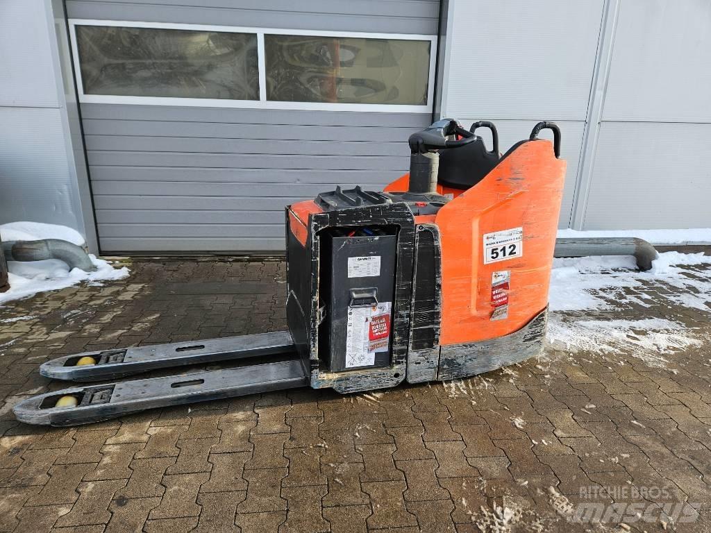 BT LPE 250 Электропогрузчики