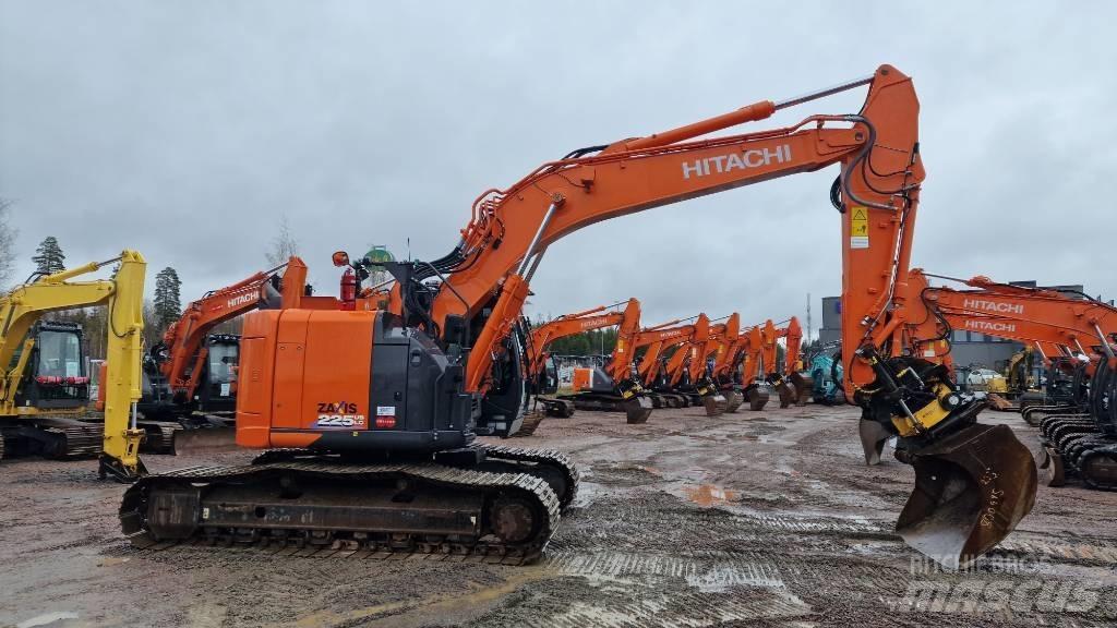 Hitachi ZX225USLC-6 Гусеничные экскаваторы