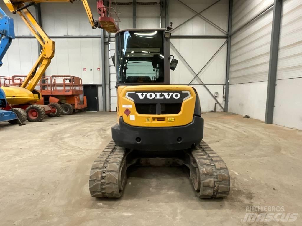 Volvo ECR 50 D Мини-экскаваторы