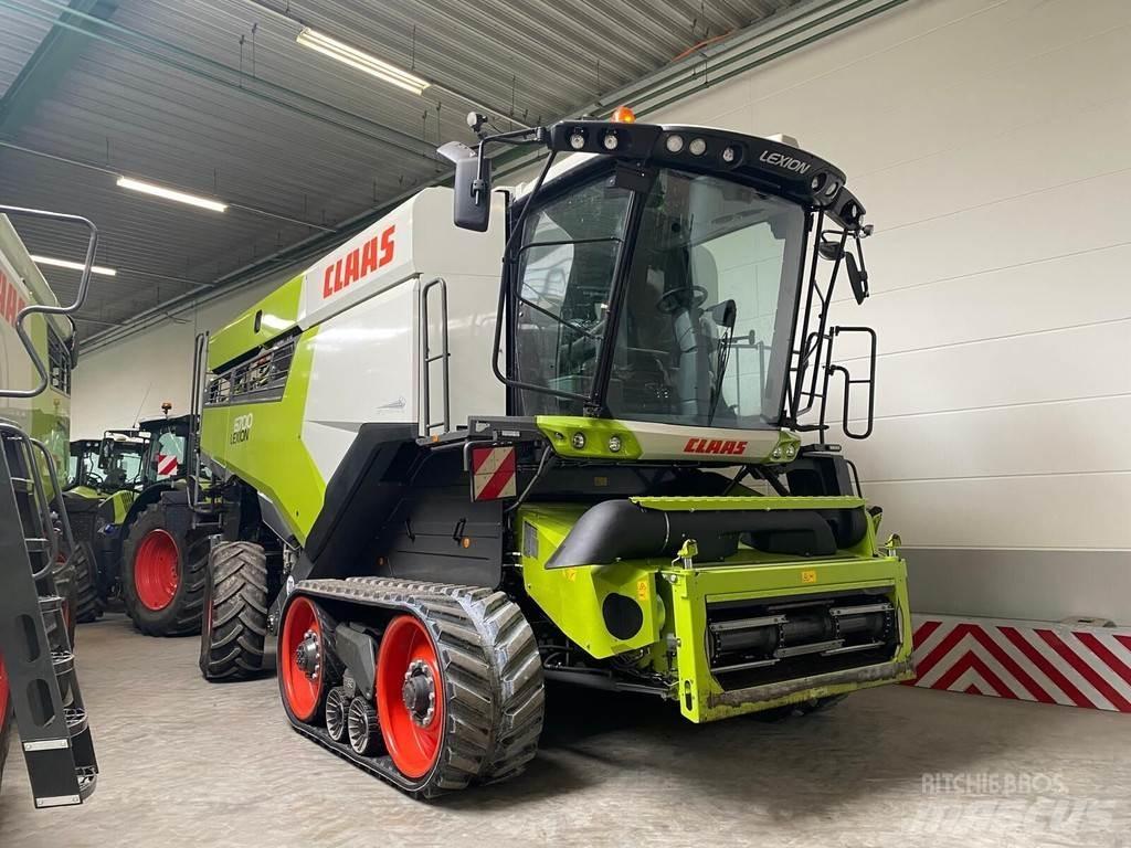 CLAAS 6700TT 4WD Зерноуборочные комбайны